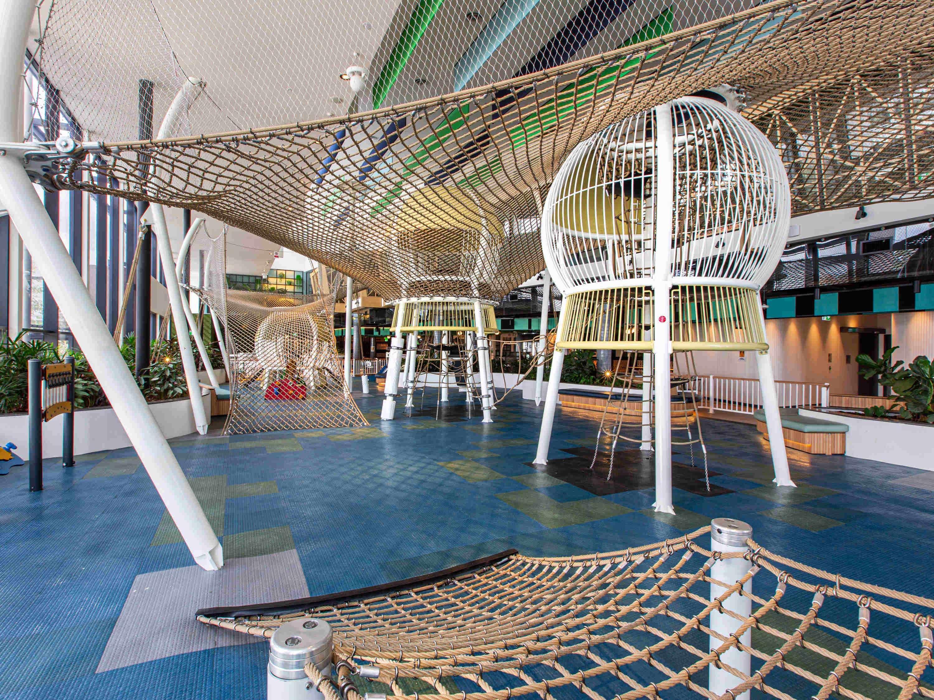 Hotel Mercure Sydney 4*